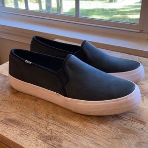 Keds Black Leather Slip-on Size 9